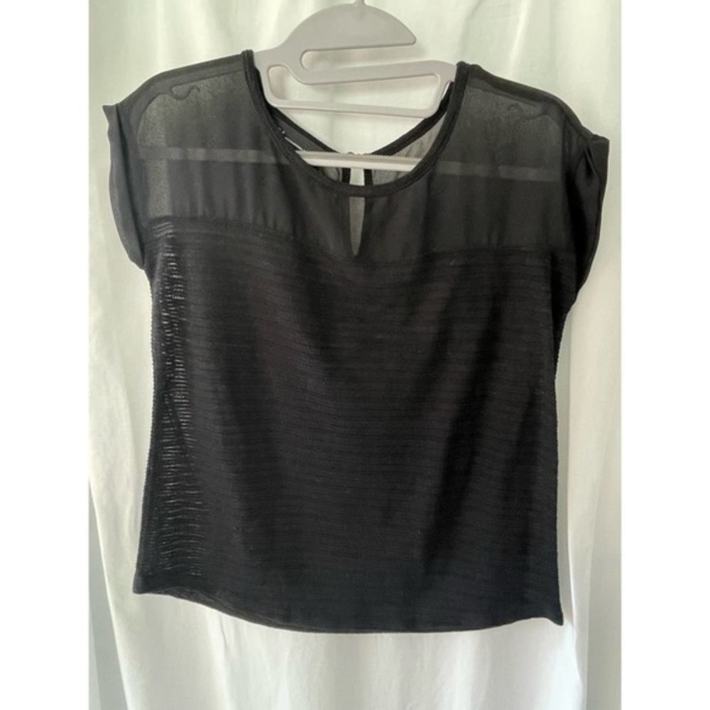 INC Black sleeveless blouse with ribbing and chiffon size XS‎
